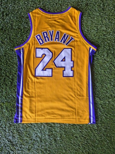 Retro kobe bryant lakers - bryant,
