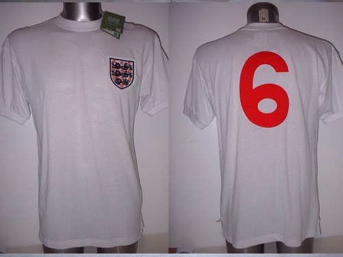 England 1970 moore retro - england, shirt